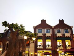 -王府井奥莱临潼小镇(临潼店)
