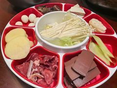 -苗家恒灵酸汤鱼-跳水牛肉连锁店(凯里总店)