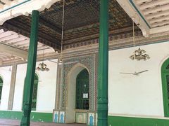 -艾提尕尔清真寺