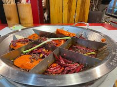 -厂花素芬九宫格火锅(益州大道店)
