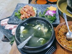 -喝丢一只鞋·东北烤肉·烧烤·铜火锅(江宁店)