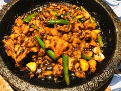 酱爆石锅蛙-绿茶餐厅(王府井永宁门店)