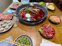 -周幺妹重庆老火锅(银泰城总店)