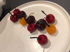 樱桃鹅肝-小大董·烤鸭(观景餐厅·南京西路店)