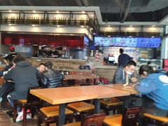 大堂-老妈米线(港龙店)