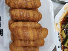 -鲁员外地锅鸡地锅鱼(龙湖江东天街店)