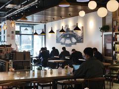 -雨丝书店(综合商业楼店)