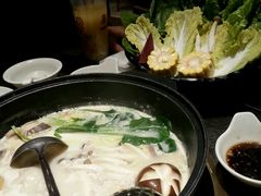 -煲宫猪肚鸡(昆山金鹰国际购物中心店)