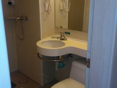 -锦江之星(武汉黄鹤楼复兴路地铁站店)