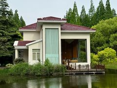 -上海怡沁园度假酒店