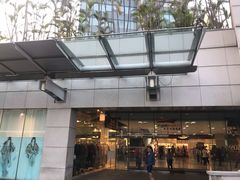 -东荟城名店仓