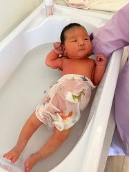 -爱陪伴一对一月子中心(融侨店)