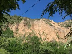 -梁家河村红色旅游区