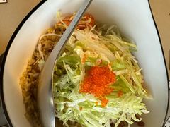 -穹六人间 people 6(岳阳路店)