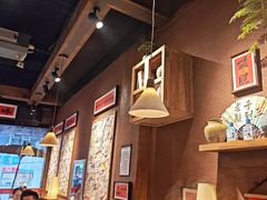 -巴卤社老火锅(财富店)