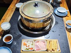 -秋语木桶鱼.酸菜鱼(开发区火车站店)