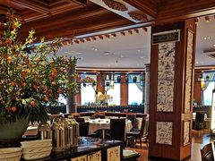 -八府香鸭·啫啫煲(华山路店)