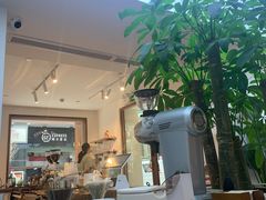 -Line 咖啡(石厦花园店)