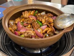 -胡须佬鸡煲四季火锅店(石厦西村直营店)