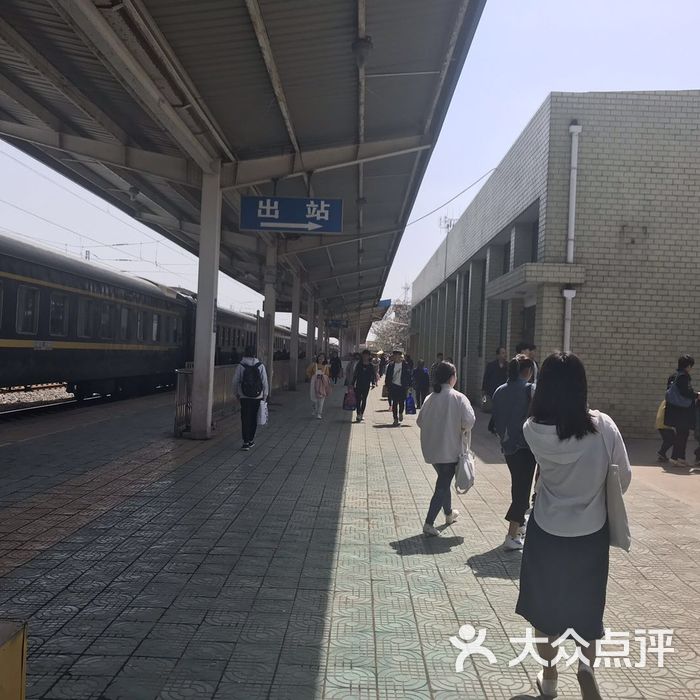 涡阳高铁站图片