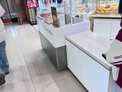 -赛拉维(咸阳财富中心店)