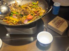 -富正毅三下锅·湘西韵味(天门山索道店)