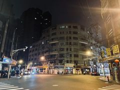 -大光明电影院(南京西路店)