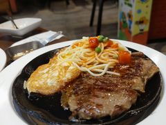 -豪客来牛排(空港华联店)