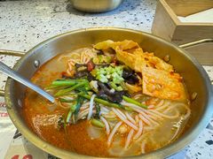 -雙冲柳州螺蛳粉&酸嘢&桂林米粉(簋街店)