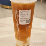边吃双球冰淇淋，边喝奶茶🍧一个团购两份满足