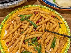 -九头鹰家宴(岳家嘴店)