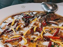麻辣酸菜鱼系列-渔语鱼酸菜鱼新川菜(来福士店)