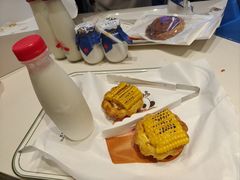 -红星前进面包牛奶公司(君太店)