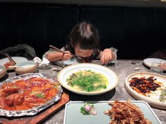 -稻鲜记潮汕砂锅粥