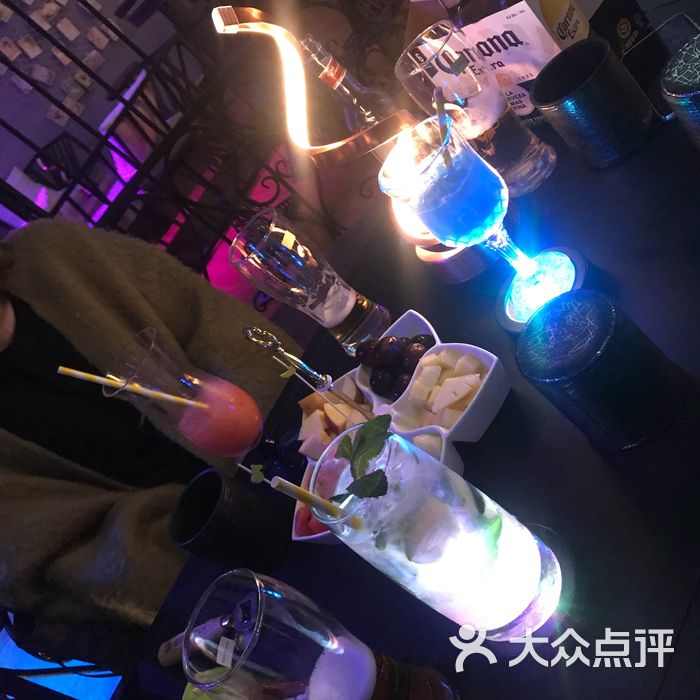 郑州ls酒吧图片