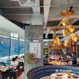 拔草[拔草]又一家海鲜自助新贵“采极鲜”[愉快]