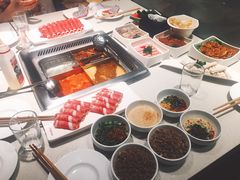 -海底捞火锅鲜切牛肉主题店(长寿路店)