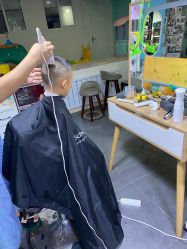 -萌宝专业儿童美发