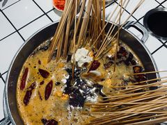 -九街淑芬掌中宝串串公司(两路金港国际店)