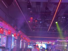 -喜鹊音乐酒馆(西街店)