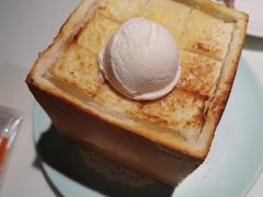 -新大咀港式茶餐厅(宝山万达店)