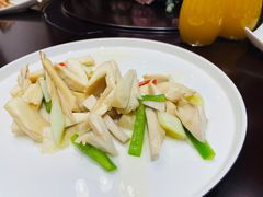 -建新园过桥米线(老街店)