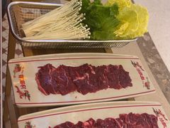 -沙胆彪炭炉牛杂煲(上海日月光广场店)