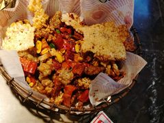 摇滚牛蛙-新白鹿餐厅(金鹰新街口店)