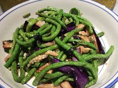 -五稻厨房粤西菜(新闻店)