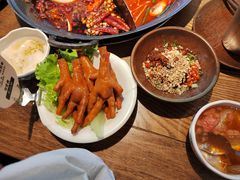 -巴卤社老火锅(财富店)
