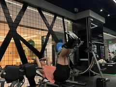 -懒人Club健身(卓越时代广场店)