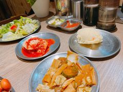 泡菜-西塔老太太泥炉烤肉