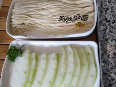 -江小渔鲜鱼火锅(西二道街店)