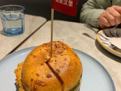 -必胜客(济微路店)